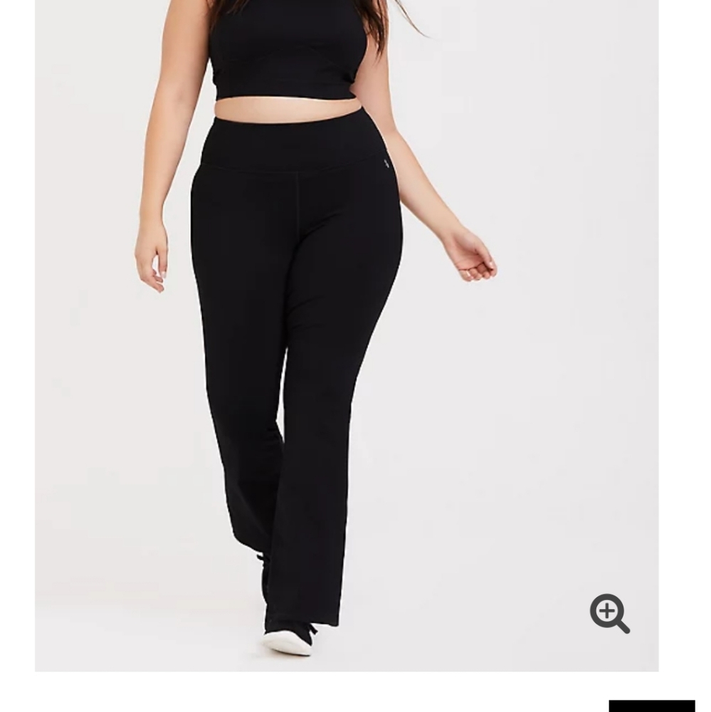 Black Torrid bootcut yoga active pants 6x